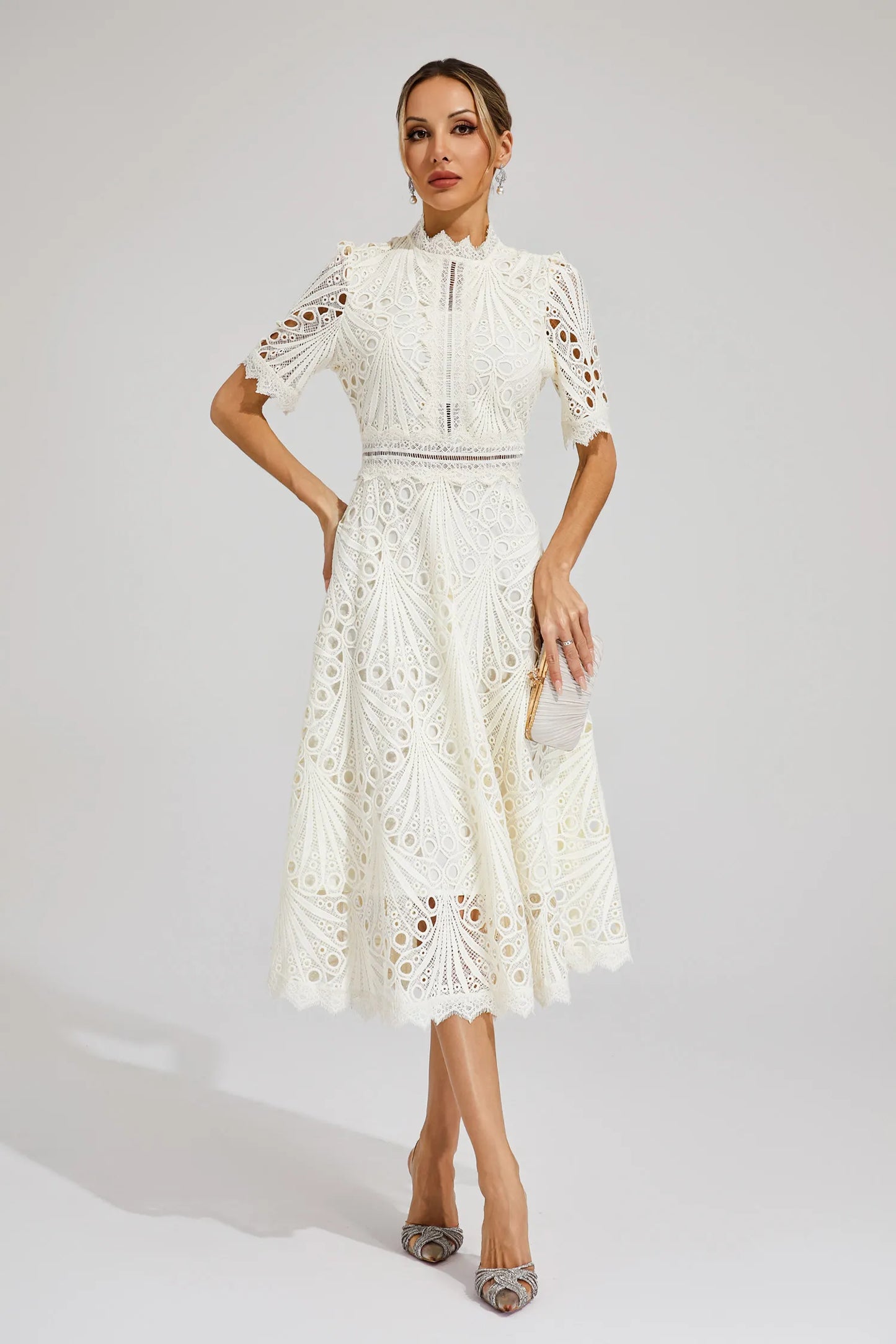 Grace | Women’s Chic Lace Midi Dress