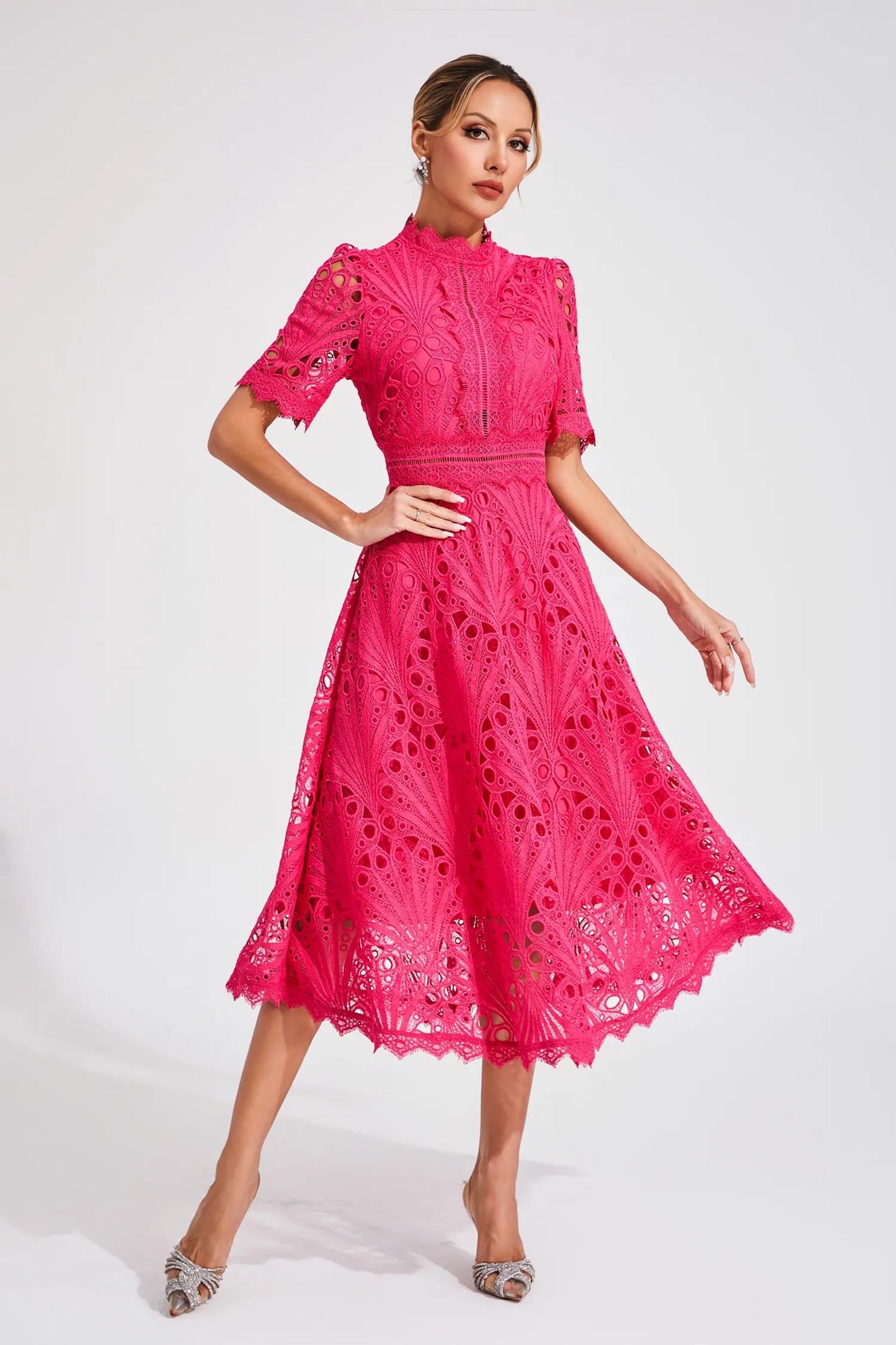 Grace | Women’s Chic Lace Midi Dress