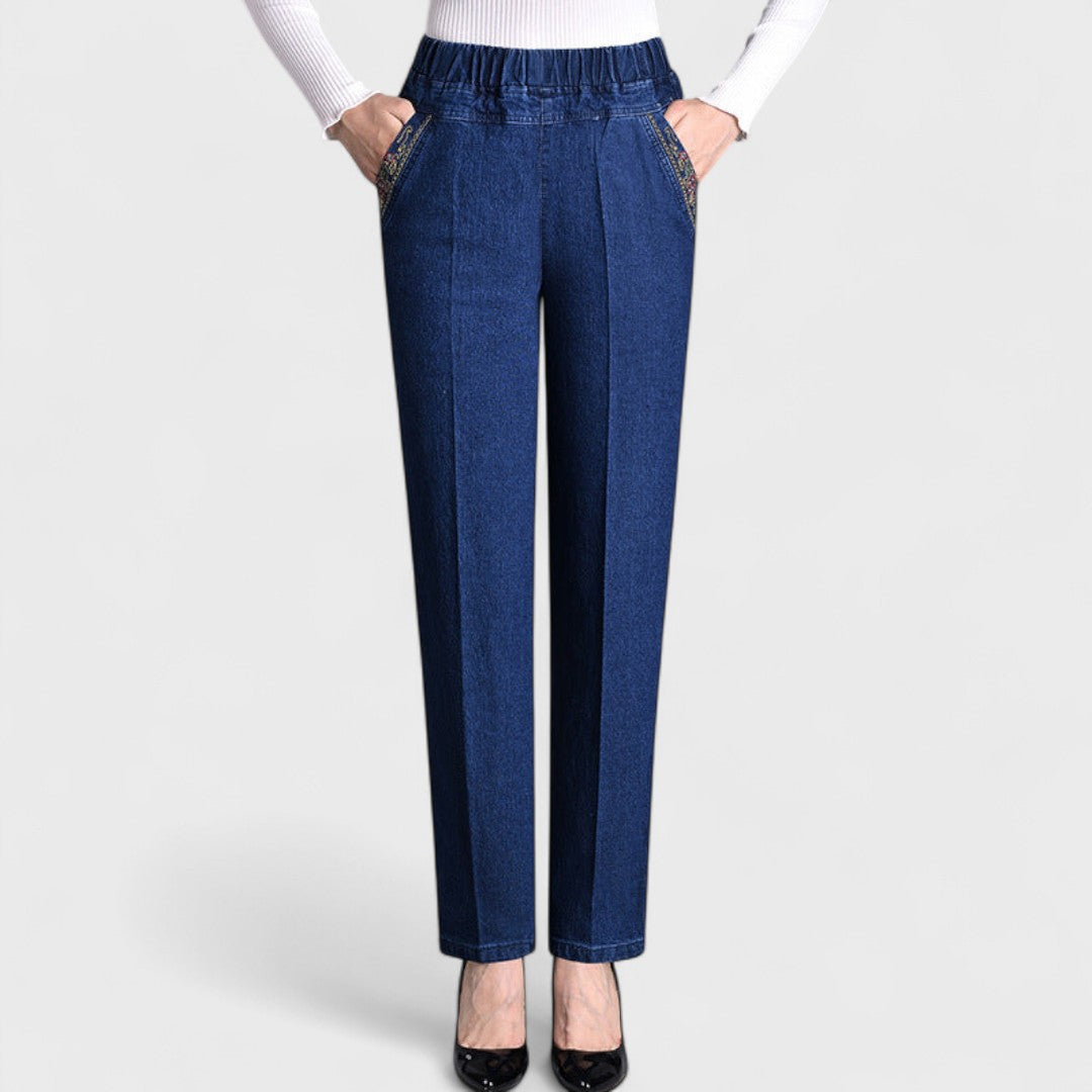 Taylor | Women’s Comfortable Stretch Jeans with Side Pockets and Elastic Waist
